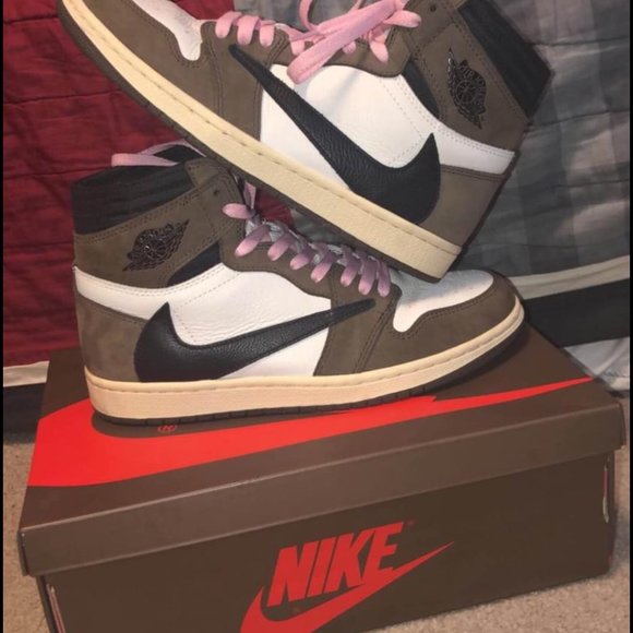 Travis Scott - Picture 6 of 6